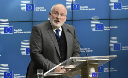 Bruksela chce konkretów w sprawie rekomendacji dotyczących praworządności