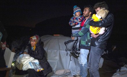 Migranci z Afganistanu na greckiej wyspie Lesbos