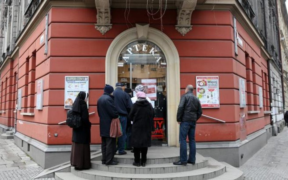 Aptekarze będą zapewne odsyłać wielu pacjentów do lekarzy, by ci uzupełnili dane na receptach. Na zd