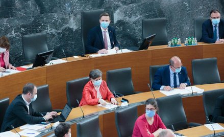 Słoweńscy posłowie też będą obradować online
