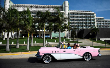 Kuba chce przed sezonem zimowym szerzej otworzyć się na ruch tursytyczny