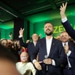 Władysław Kosiniak-Kamysz i Szymon Hołownia na wieczorze wyborczym