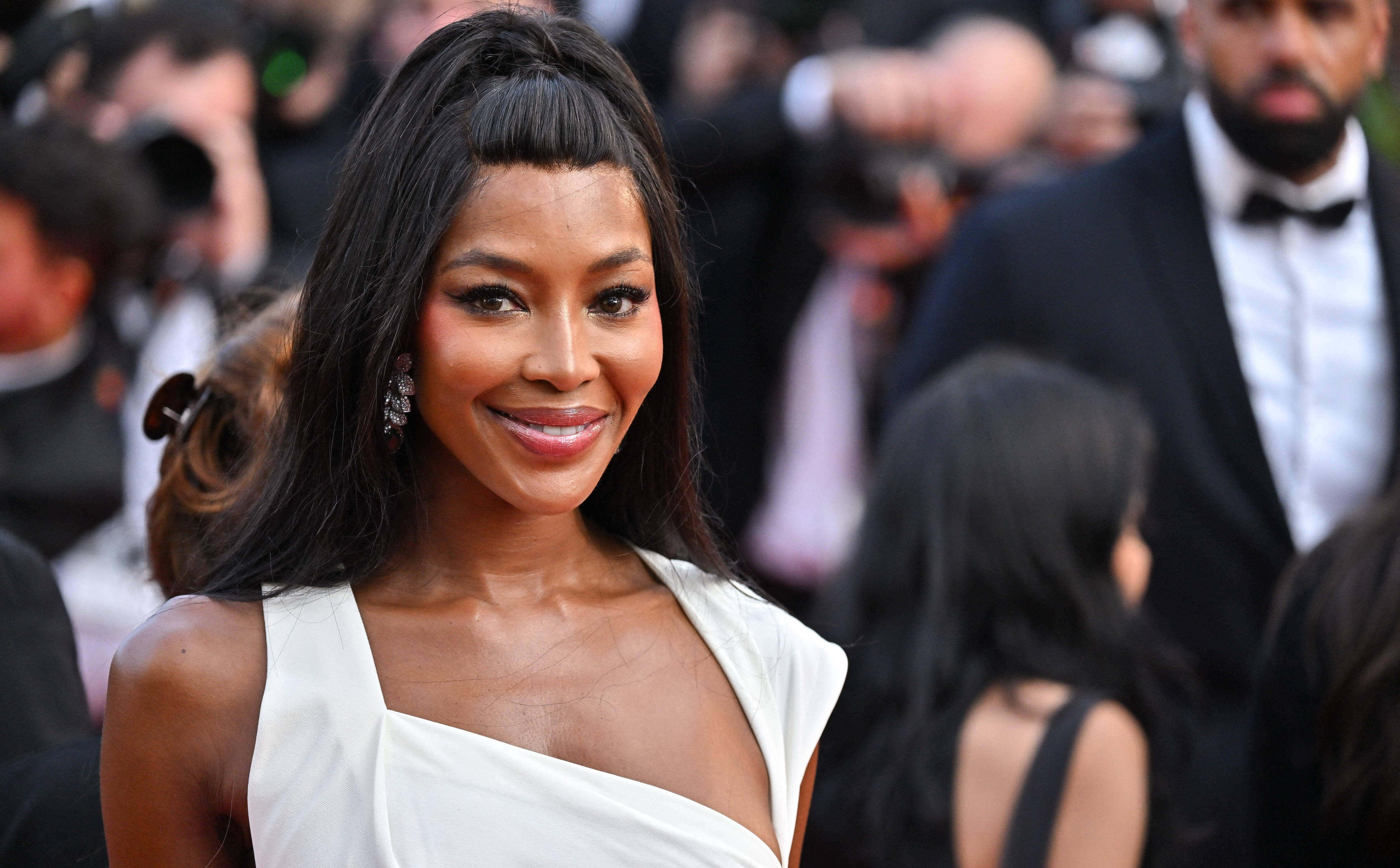 Naomi Campbell w duecie z Miley Cyrus: Jak na współpracę reagują fani obu gwiazd?