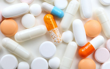 Polska będzie negocjować ceny leków razem z sąsiadami