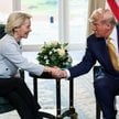 Przewodnicząca KE Ursula von der Leyen i prezydent USA Donald Trump na spotkaniu w Turnberry, fotogr