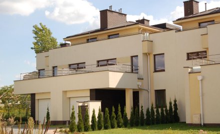 Ostatnie segmenty na Osiedlu Przytulnym przy ul. Kadetów w Warszawie