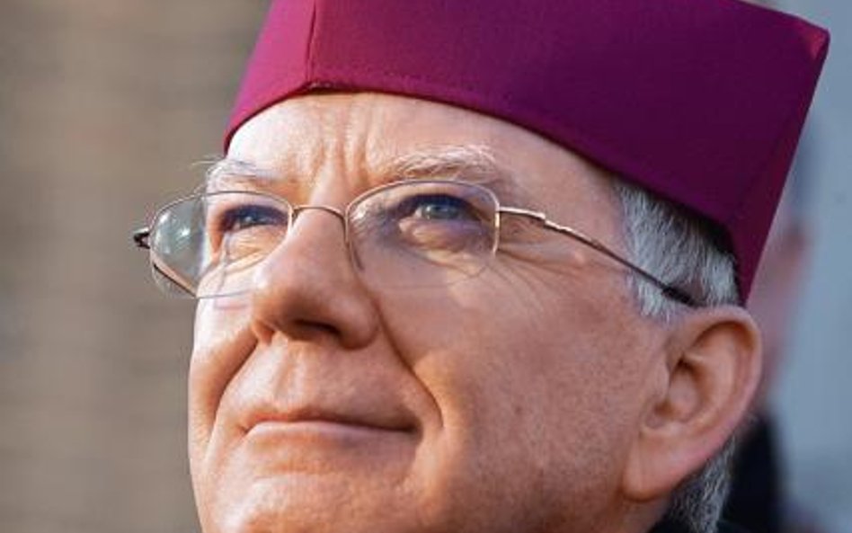 Abp Jędraszewski o krytyce Jana Pawła II: Drugi zamach