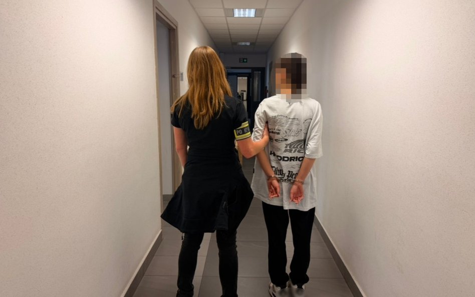 Policjanci zatrzymali 21-letniego mężczyznę oraz 20-letnią kobietę