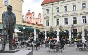 Na Litwie, gdzie następuje powolne odchodzenie od restrykcji związanych z Covid-19, otwarte są kawia