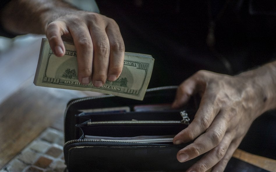 Ponad połowa Amerykanów twierdzi, że ich sytuacja finansowa się pogarsza