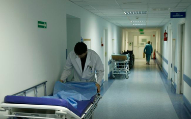 OZZL: WUM łączy szpitale, by ukryć bankructwo szpitala przy Żwirki i Wigury