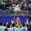 Leo Messi najpierw nie wykorzystał rzutu karnego, a potem strzelił gola na 2:2