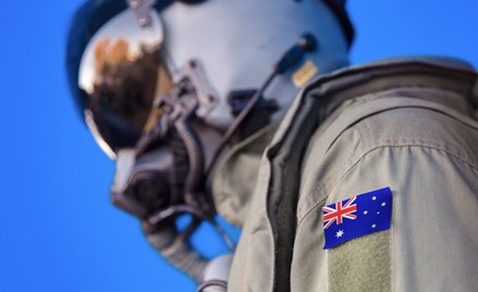 Czy australijscy piloci wojskowi szkolą chińską armię?