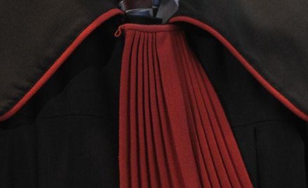 Prokuratorzy protestują i popierają sędziów