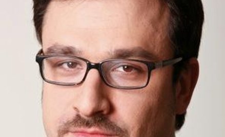 Jak różnice kursowe wpływają na wartość inwestycji budowlanej