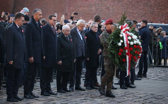 Przedstawiciele rządu i politycy PiS biorą w Krakowie udział w obchodach Narodowego Święta Niepodleg