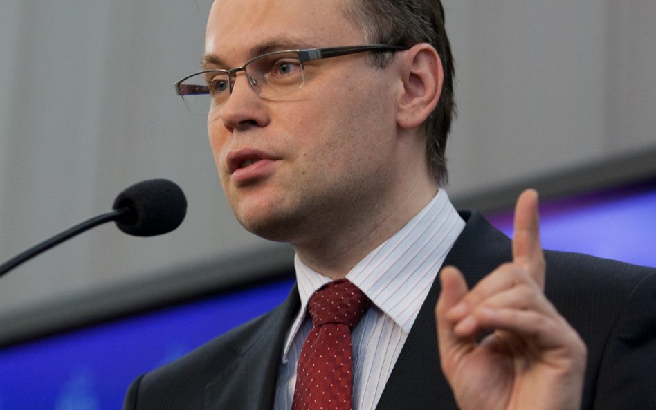 Arkadiusz Mularczyk pisze do Rzecznika Praw Obywatelskich w sprawie Smoleńska