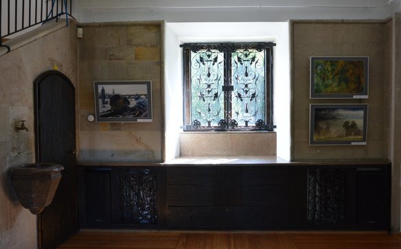 Wyposażenie i wystrój wnętrz willi cechuje indywidualny wyraz artystyczny i unikatowy charakter