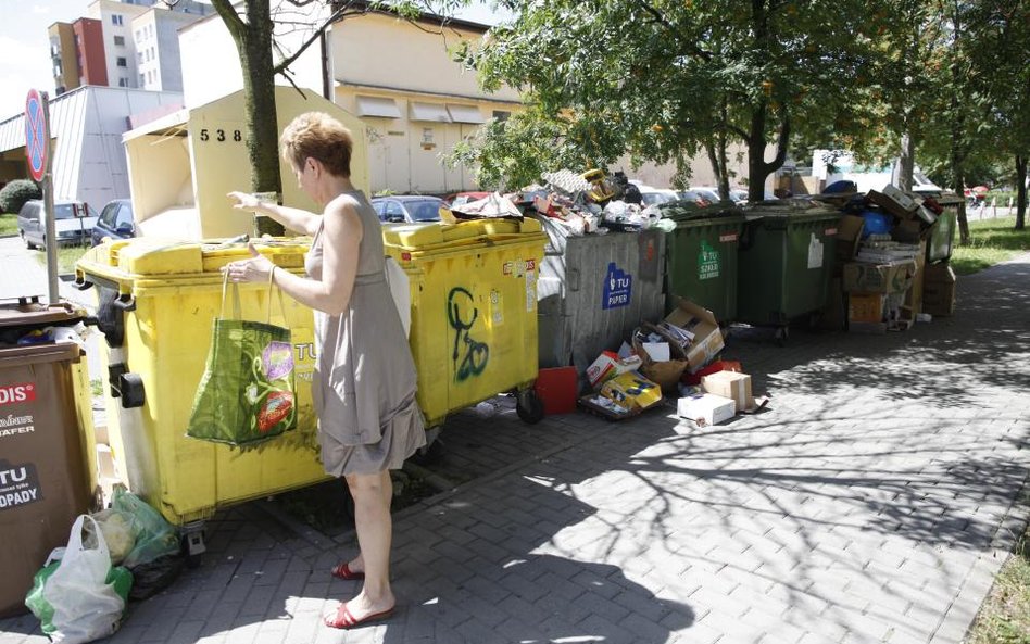 Radni prawidłowo ustalili opłaty za odbiór śmieci