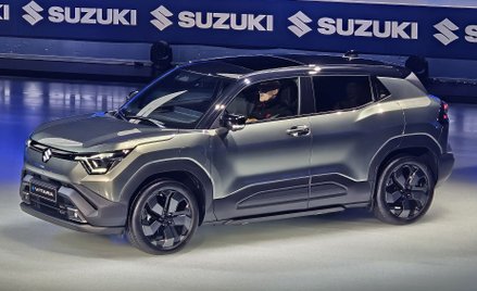 Suzuki e Vitara podczas światowej prezentacji, która miała miejsce we Włoszech