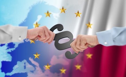 "Albo wychodzą, albo zmienią konstytucję". Europejscy prawnicy o wyroku TK