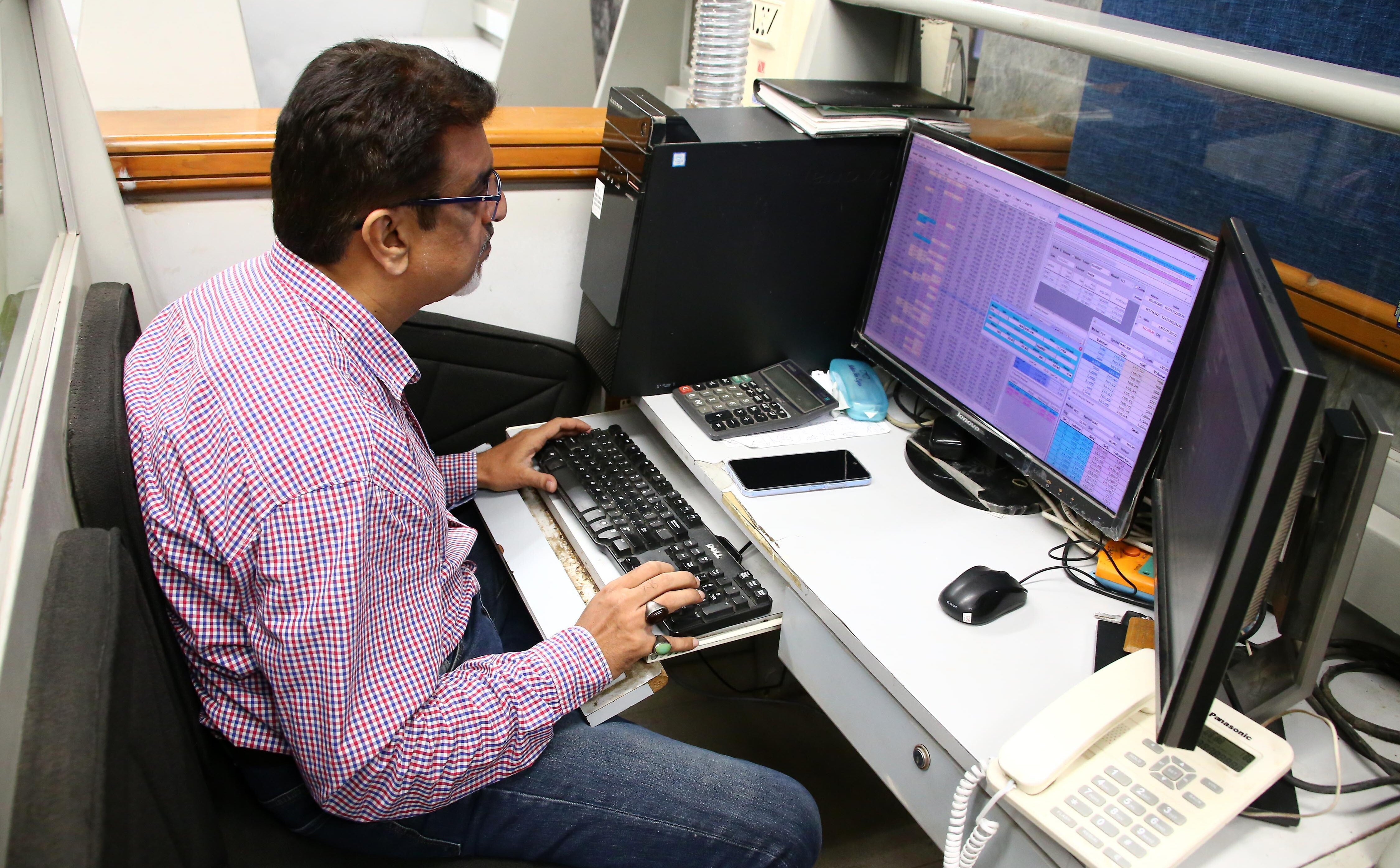 Giełdy odrabiają straty. Inwestorzy nie boją sią eskalacji