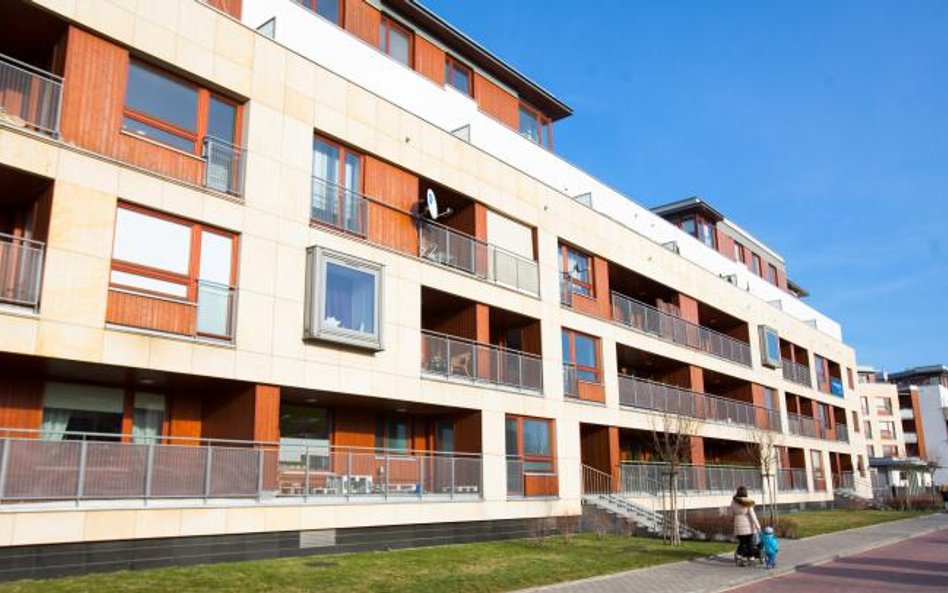 W Miasteczku Wilanów jest prawie 19,4 tys. mieszkań. Właściciele próbują sprzedać 4375 z nich