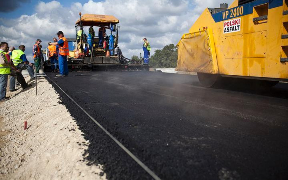 Na autostradach drożej