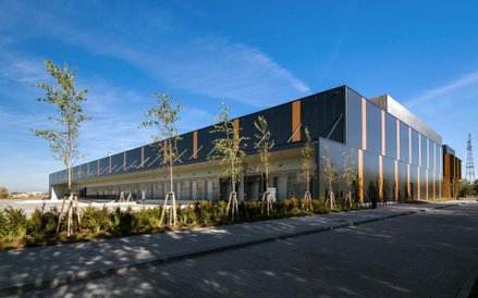 Siedziba firmy Bialmed w Piszu zaprojektowana przez pracownię 3XA