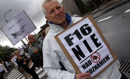 Mieszkańcy nie po raz pierwszy protestują przeciwko bazie - na zdjęciu demonstracja z czerwca br.
