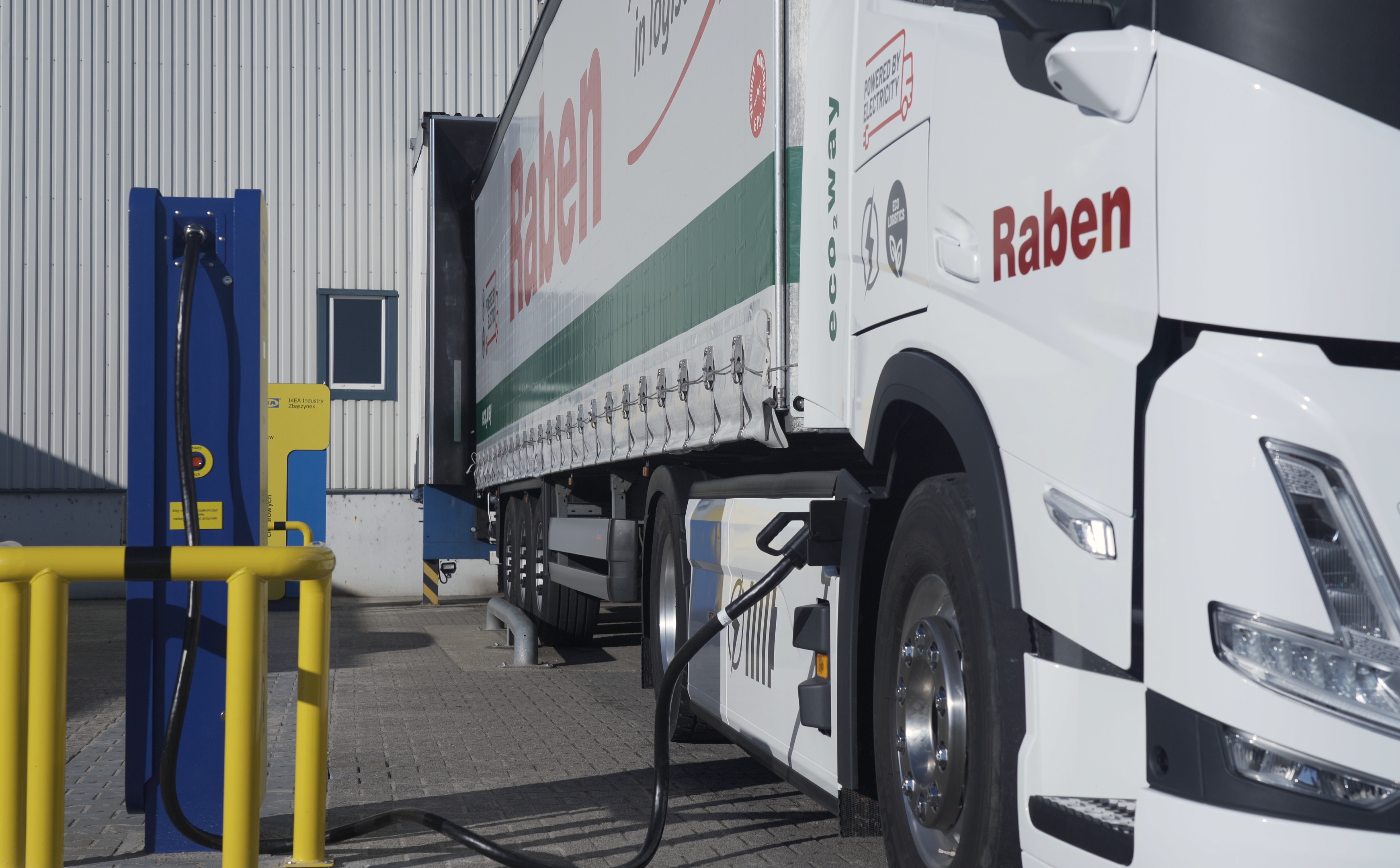 Fundusz zebrał pierwsze wnioski na dopłaty do elektrycznych ciężarówek