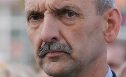 Sławomir Broniarz: Szkoła ostro skręciła w prawo