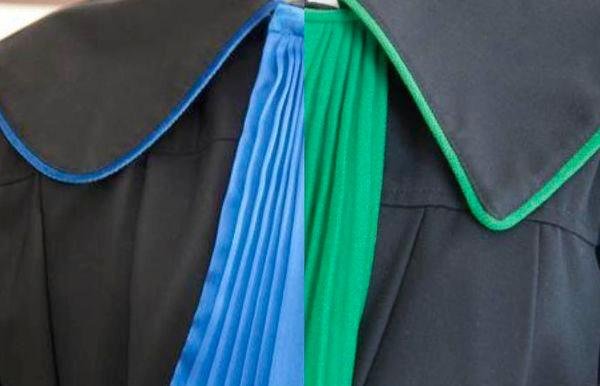 Joanna Parafianowicz: Siostry, ale nie bliźniaczki. Słów kilka o zawodach radcy prawnego i adwokata