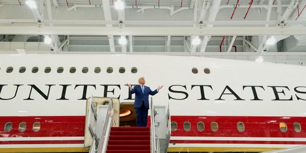 Nowy Air Force One „najbardziej luksusowy na świecie”. Trump: Inni mieli lepsze, absurd