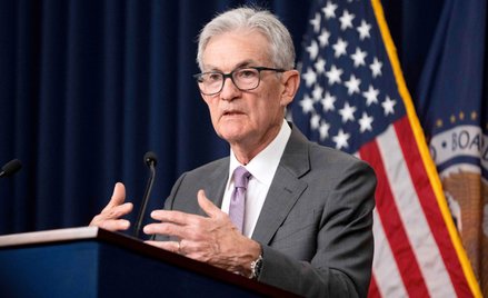 Jerome Powell, prezes Fed, może dać w środę wskazówki co do przyszłej ścieżki stóp procentowych