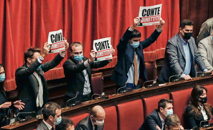 Włochy znów przeżywają polityczną burzę. Wpierw Matteo Renzi i jego Italia Viva wycofali poparcie dl