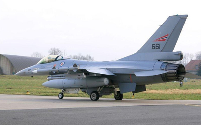 Norwegia obok Holandii i Danii. Kolejny kraj przekazuje F-16