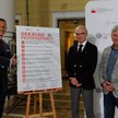 „Dekalog przedsiębiorcy” prezentują (od lewej) Łukasz Bernatowicz, prezes BCC, Marek Kowalski, przew