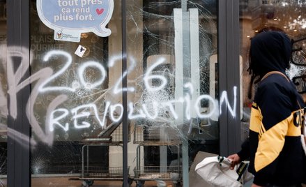 Płonące budynki, plądrowane sklepy i 1,8 tys. aresztowanych. Bilans zamieszek we Francji