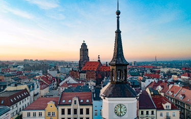 Szacowana data uruchomienia mechanizmu zegara na wieży ratusza w Gliwicach to 1882 r.