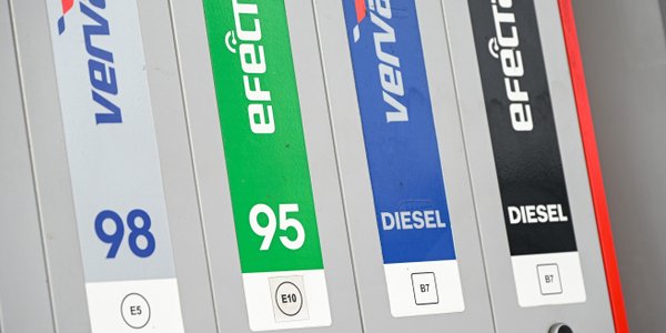 Rząd podał maksymalne ceny paliw na wtorek