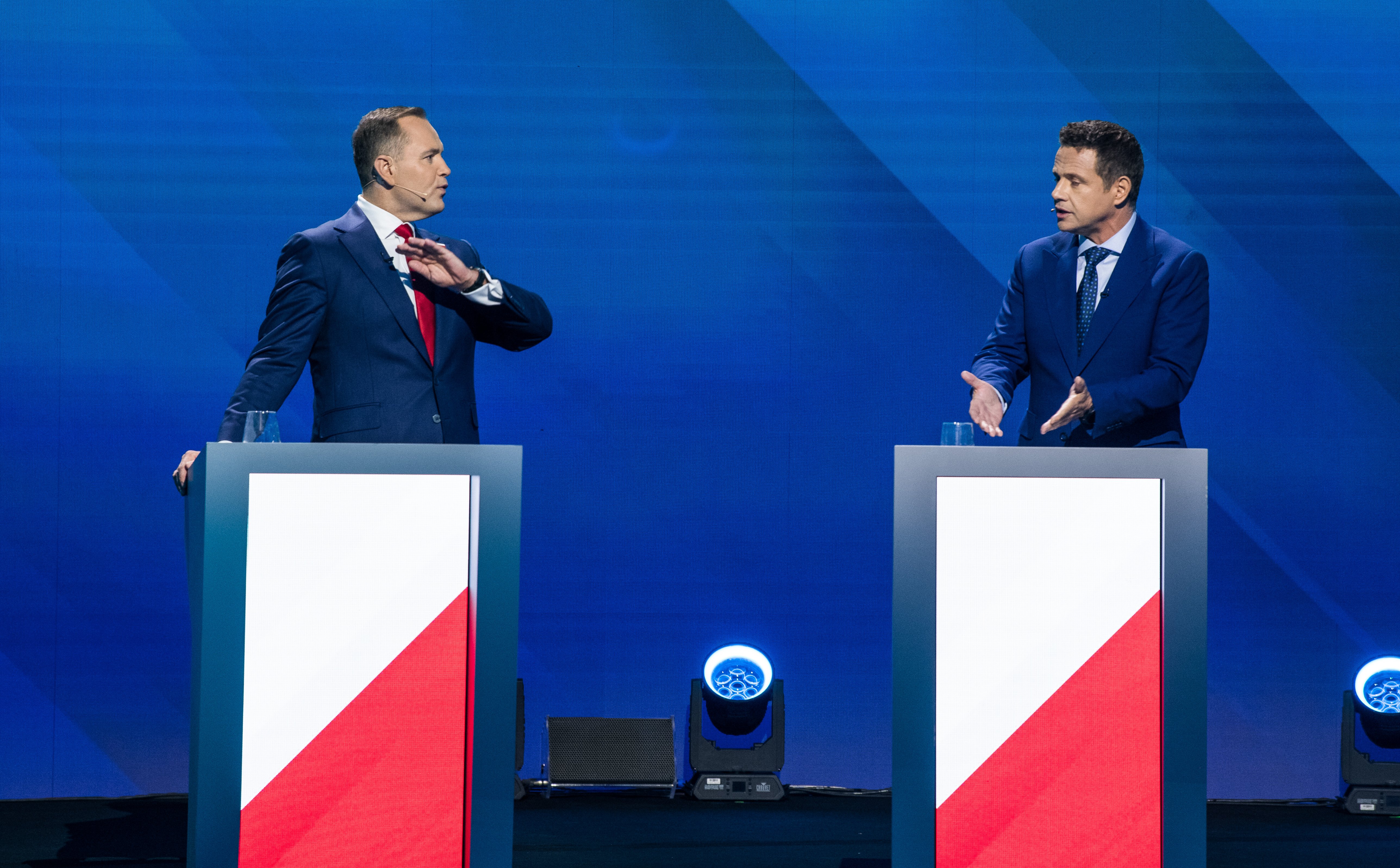 Sondaż Ipsos: Minimalna przewaga w II turze. Niezdecydowani odpowiedzieli, na kogo mogą zagłosować