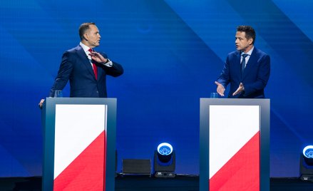 Karol Nawrocki i Rafał Trzaskowski podczas debaty kandydatów na prezydenta RP