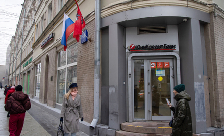 Włoski UniCredit pozostał w Rosji po agresji Putina na Ukrainę