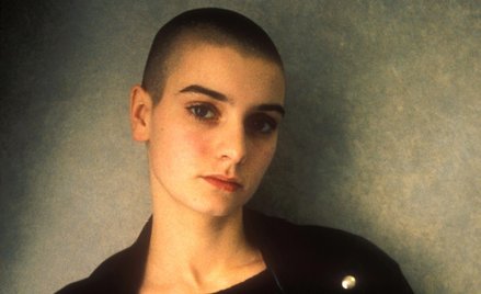 Umieszczona w irlandzkim muzeum figur woskowych w Dublinie podobizna zmarłej przed rokiem Sinéad O’C