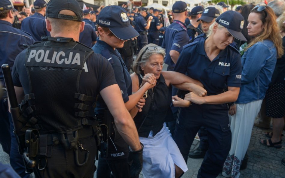 Strajk Kobiet pisze do prezydent Warszawy