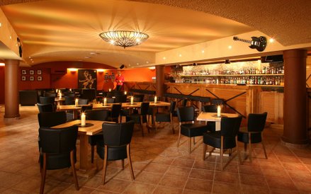 Rock Pub w Dolinie Charlotty.