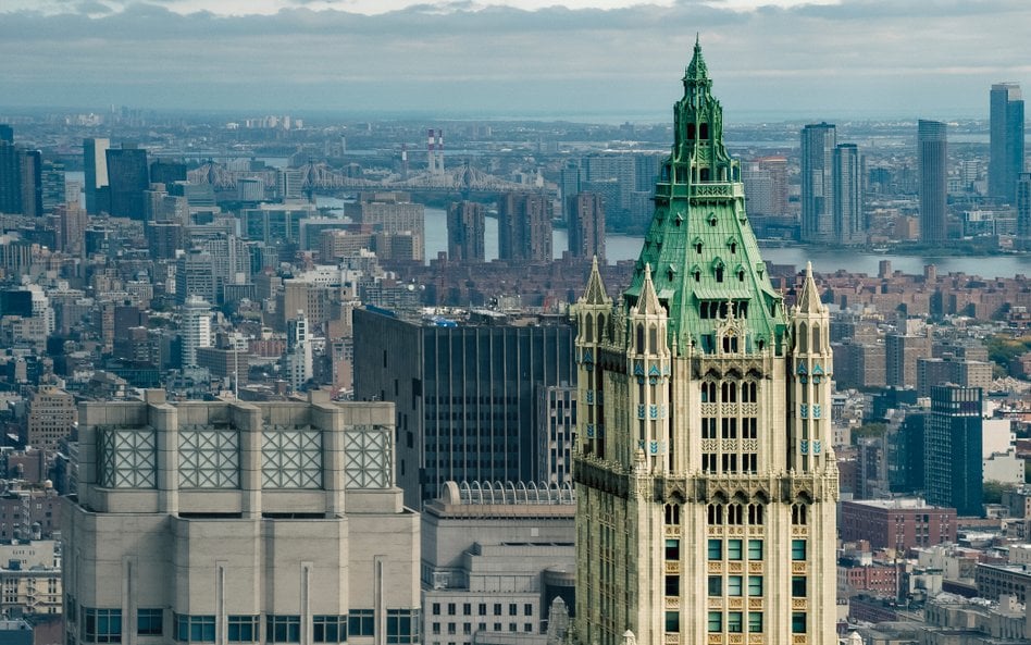 Woolworth Building w Nowym Jorku przez 17 lat był najwyższym budynkiem świata