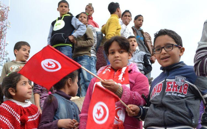 Tunezja wydłuża stan wyjątkowy