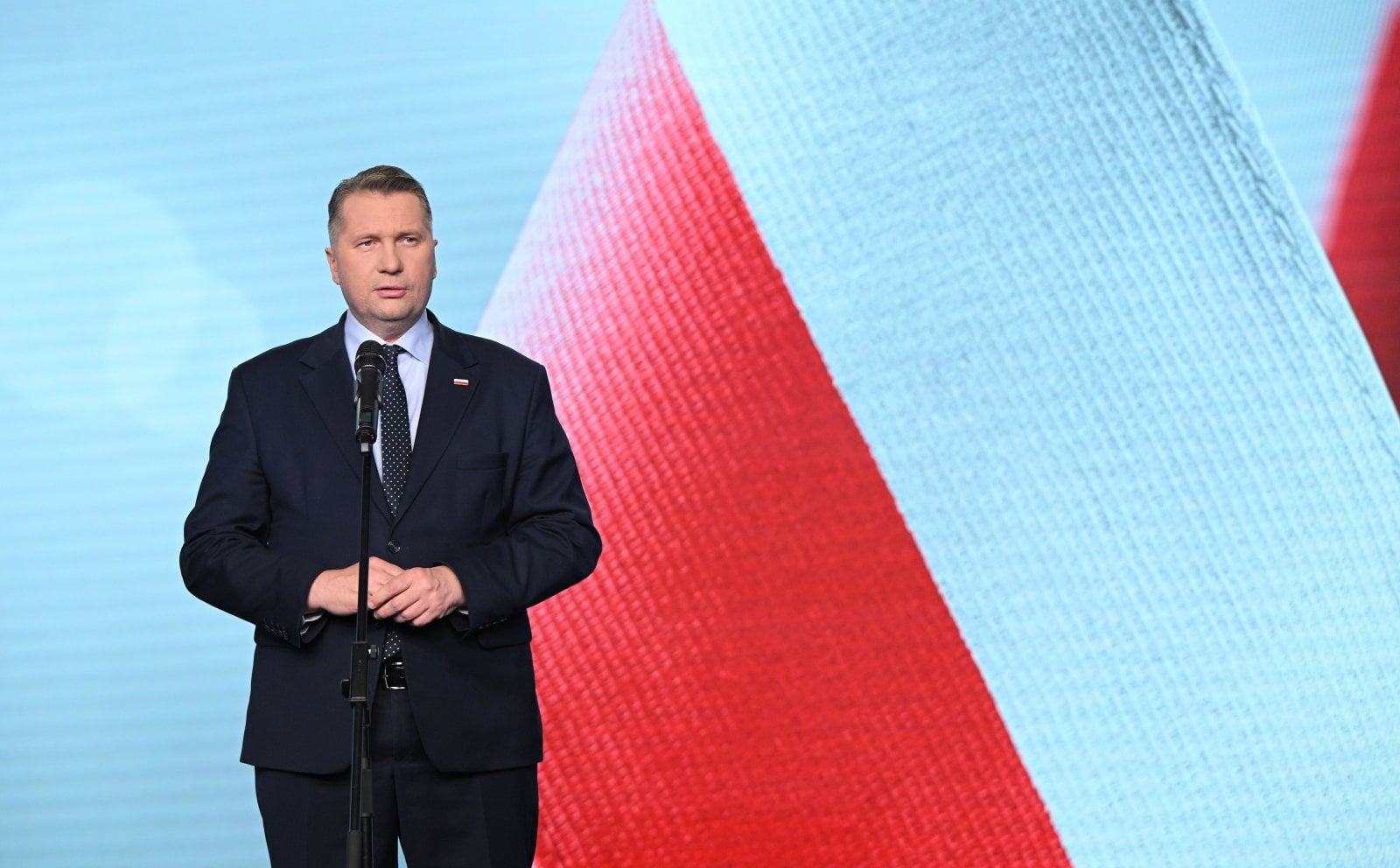 Przemysław Czarnek: Wołodymyr Zełenski sprawuje władzę na Ukrainie tylko dzięki Polsce